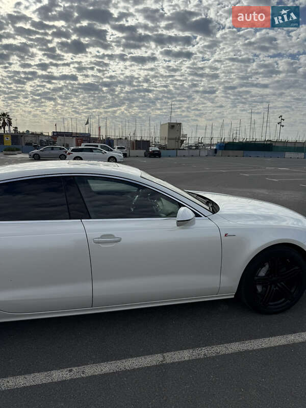 Ліфтбек Audi A7 Sportback 2014 в Києві фото 4 Ліфтбек Audi A7 Sportback 2014 в Києві