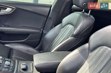 Лифтбек Audi A7 Sportback 2011 в 
