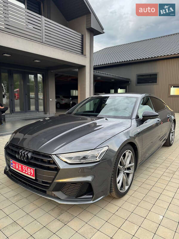 Лифтбек Audi A7 Sportback 2021 в 