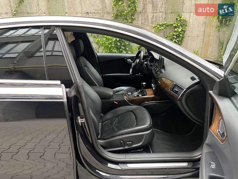 Лифтбек Audi A7 Sportback 2013 в Хмельницком