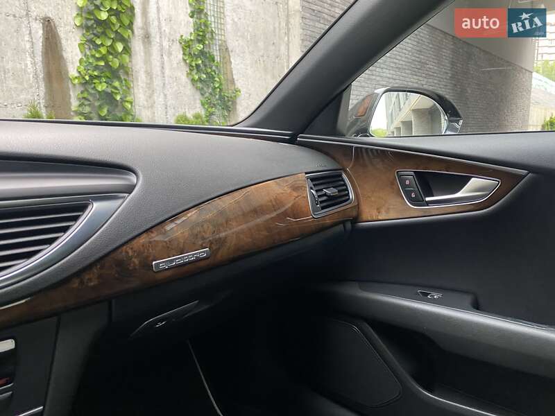 Лифтбек Audi A7 Sportback 2013 в Хмельницком