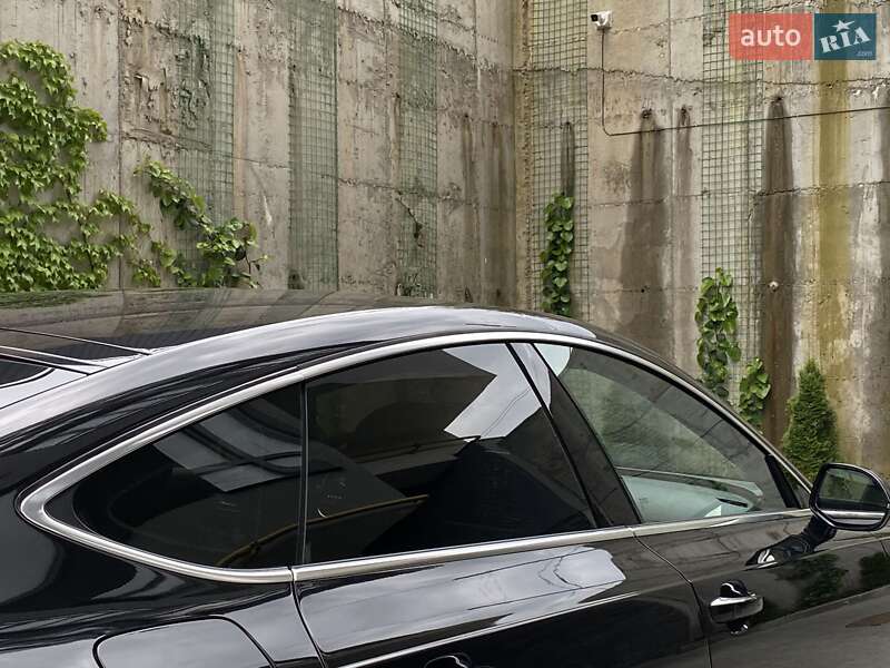 Лифтбек Audi A7 Sportback 2013 в Хмельницком