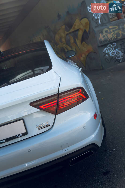Лифтбек Audi A7 Sportback 2015 в Киеве