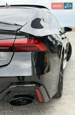 Лифтбек Audi A7 Sportback 2021 в 