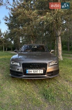 Лифтбек Audi A7 Sportback 2011 в 