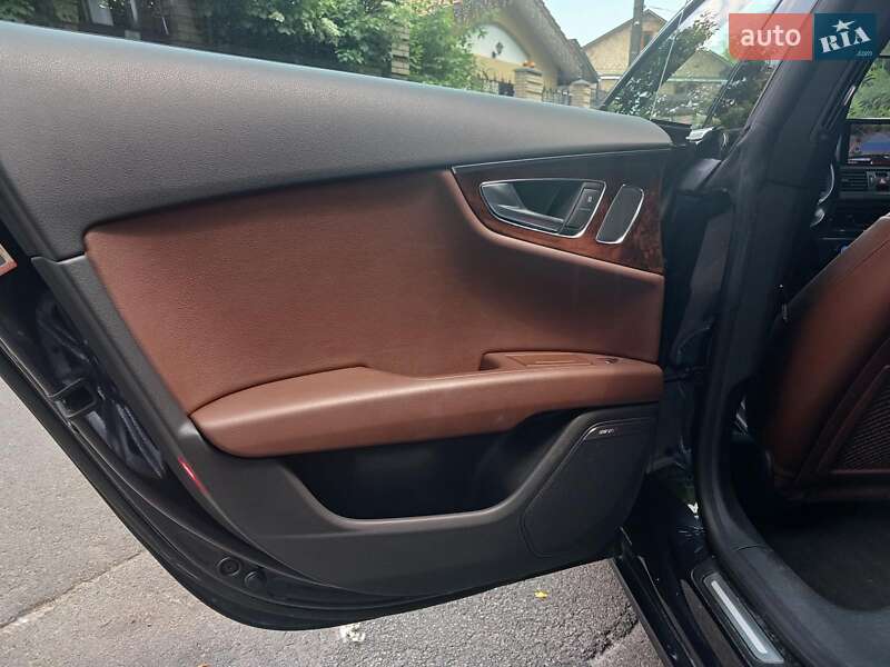 Лифтбек Audi A7 Sportback 2014 в Киеве