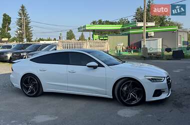 Лифтбек Audi A7 Sportback 2018 в 
