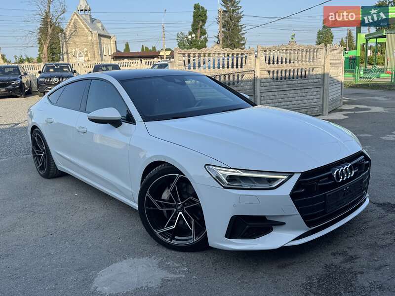 Лифтбек Audi A7 Sportback 2018 в 