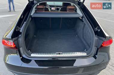Лифтбек Audi A7 Sportback 2020 в 