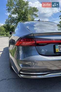 Лифтбек Audi A7 Sportback 2019 в 