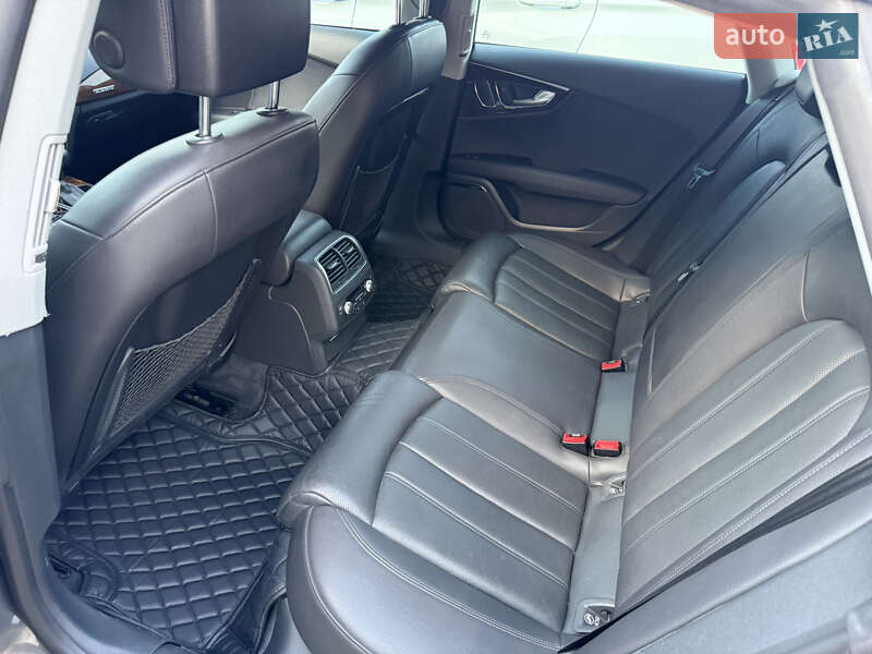 Лифтбек Audi A7 Sportback 2014 в Киеве