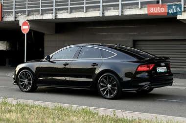 Лифтбек Audi A7 Sportback 2011 в 