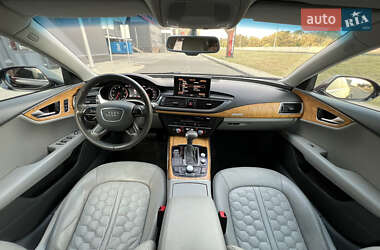 Лифтбек Audi A7 Sportback 2011 в 
