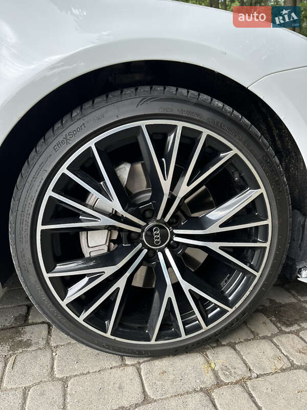 Лифтбек Audi A7 Sportback 2017 в Львове фото 42 Лифтбек Audi A7 Sportback 2017 в Львове