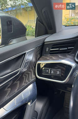 Лифтбек Audi A7 Sportback 2020 в 