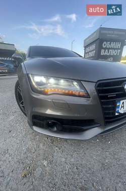 Лифтбек Audi A7 Sportback 2012 в 