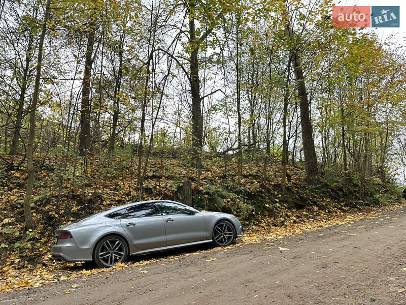 Лифтбек Audi A7 Sportback 2015 в Львове
