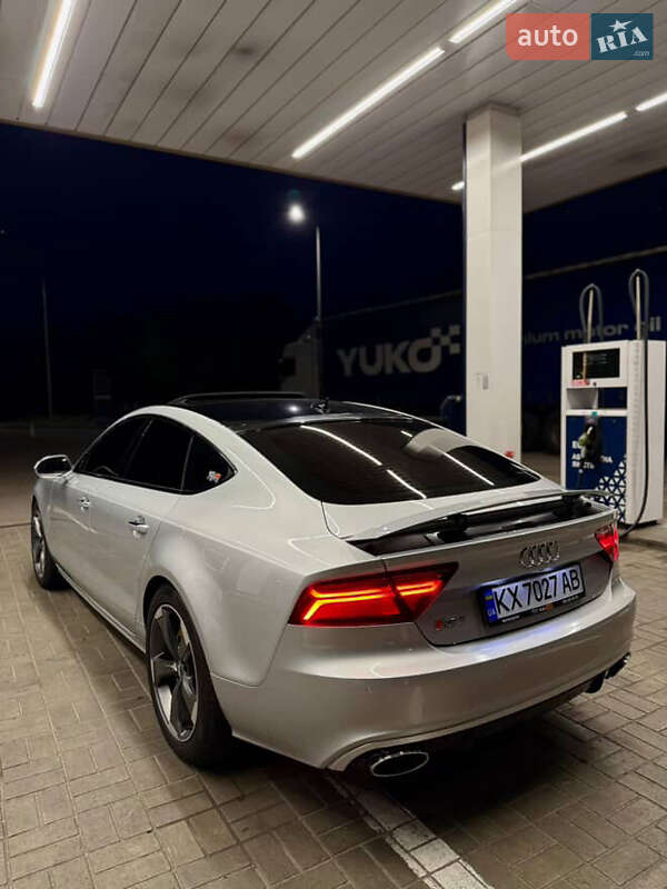Лифтбек Audi A7 Sportback 2014 в Днепре