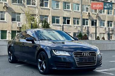 Лифтбек Audi A7 Sportback 2011 в 
