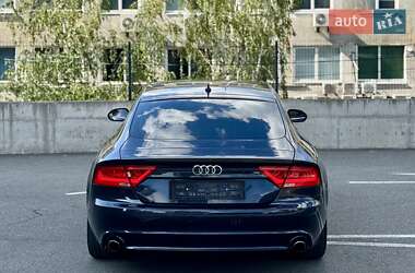 Лифтбек Audi A7 Sportback 2011 в 