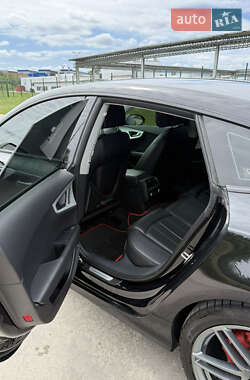 Лифтбек Audi A7 Sportback 2013 в 