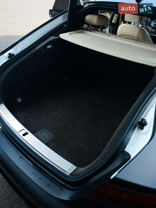 Лифтбек Audi A7 Sportback 2012 в Кривом Роге