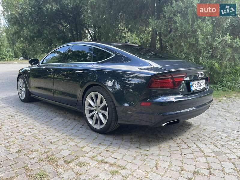 Лифтбек Audi A7 Sportback 2015 в Киеве