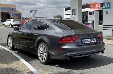 Лифтбек Audi A7 Sportback 2012 в 