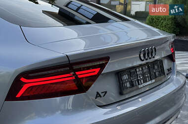 Лифтбек Audi A7 Sportback 2015 в 
