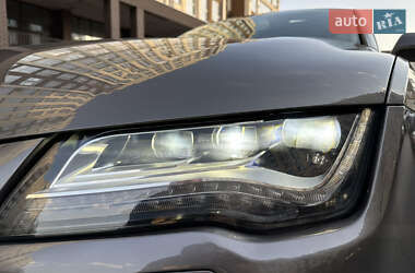 Лифтбек Audi A7 Sportback 2012 в 