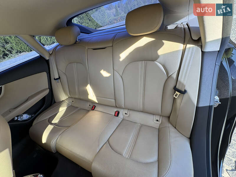 Лифтбек Audi A7 Sportback 2010 в Днепре