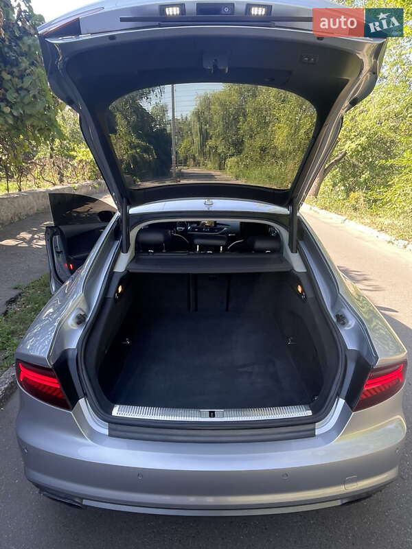 Лифтбек Audi A7 Sportback 2014 в Кривом Роге