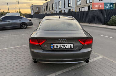 Лифтбек Audi A7 Sportback 2011 в 
