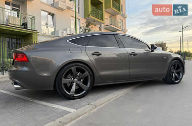 Лифтбек Audi A7 Sportback 2011 в 