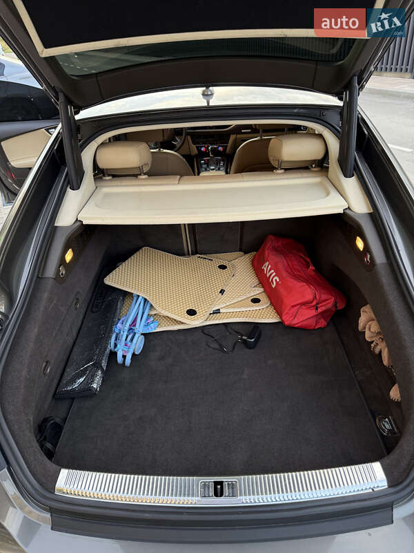 Ліфтбек Audi A7 Sportback 2011 в Софіївській Борщагівці фото 35 Ліфтбек Audi A7 Sportback 2011 в Софіївській Борщагівці