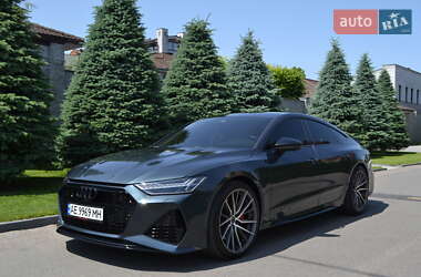 Лифтбек Audi A7 Sportback 2018 в 