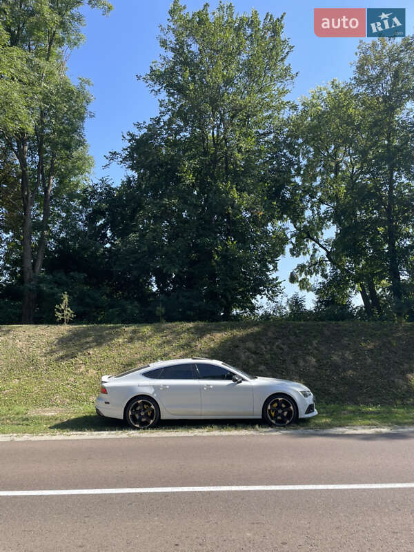 Лифтбек Audi A7 Sportback 2015 в Львове