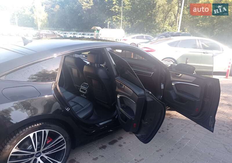 Лифтбек Audi A7 Sportback 2018 в Киеве