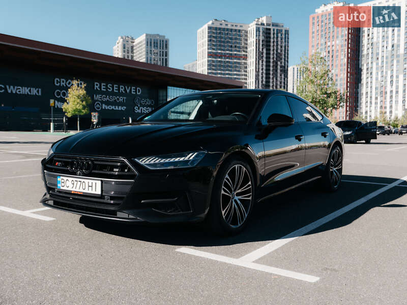 Лифтбек Audi A7 Sportback 2018 в Киеве