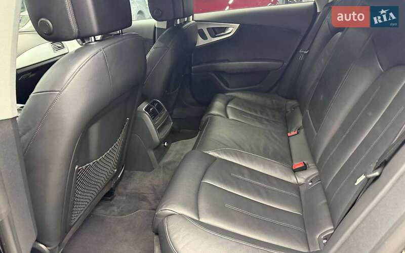Ліфтбек Audi A7 Sportback 2011 в Чернівцях фото 16 Ліфтбек Audi A7 Sportback 2011 в Чернівцях