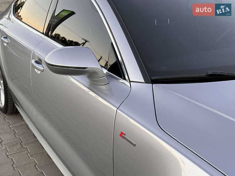 Лифтбек Audi A7 Sportback 2015 в Киеве