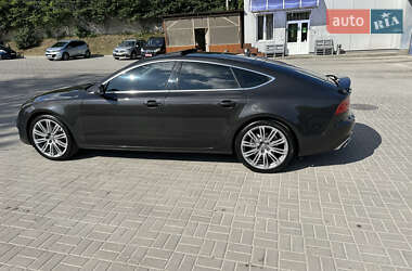 Лифтбек Audi A7 Sportback 2012 в 