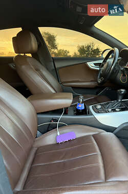 Лифтбек Audi A7 Sportback 2012 в 