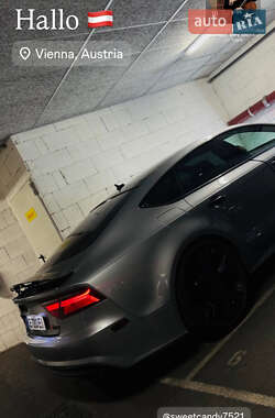 Лифтбек Audi A7 Sportback 2017 в 