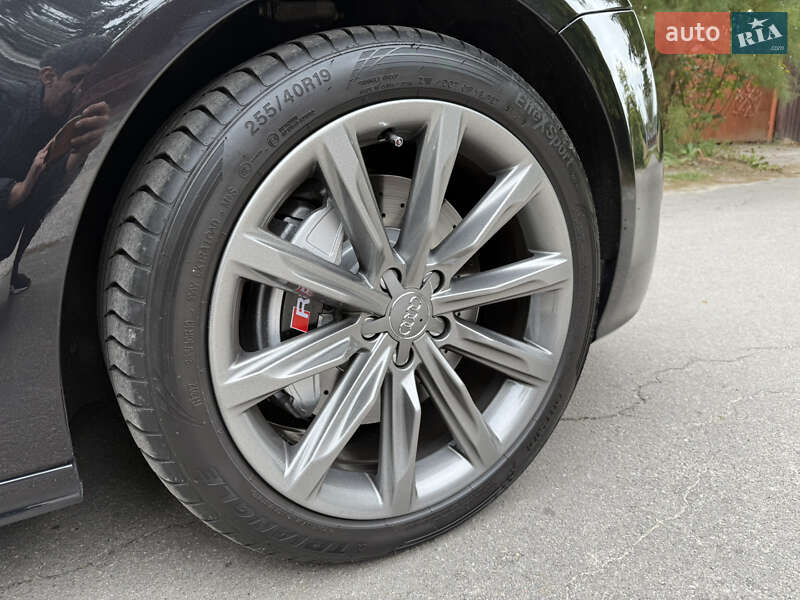 Лифтбек Audi A7 Sportback 2014 в Киеве
