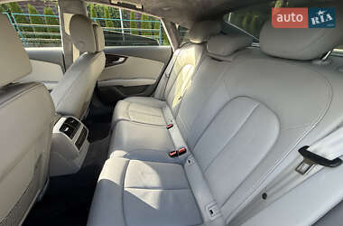 Лифтбек Audi A7 Sportback 2013 в 