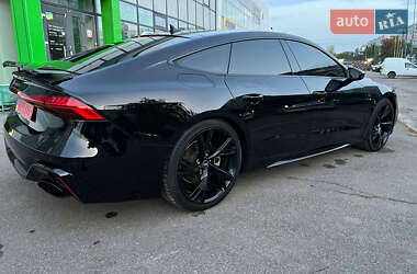 Лифтбек Audi A7 Sportback 2018 в 