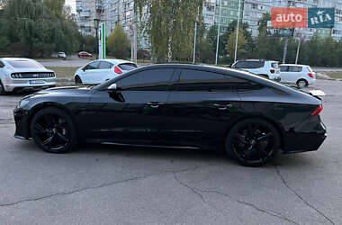 Лифтбек Audi A7 Sportback 2018 в 