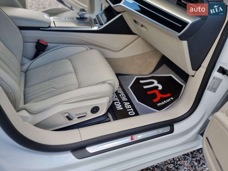 Лифтбек Audi A7 Sportback 2018 в Киеве