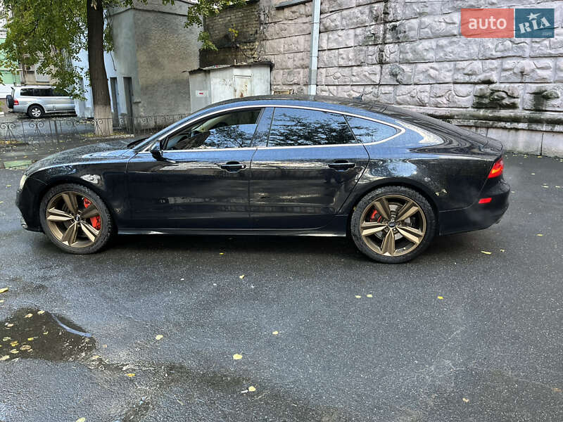 Лифтбек Audi A7 Sportback 2013 в Киеве